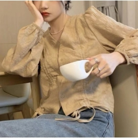 Early autumn new women's clothing Hong Kong style design with long sleeved temperament shirt