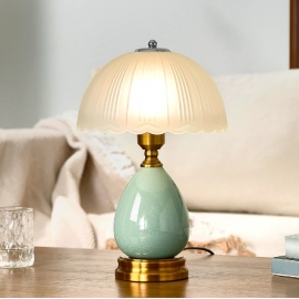 Ceramic desk lamp, American retro bedroom bedside lamp, internet famous and popular lighting fixture